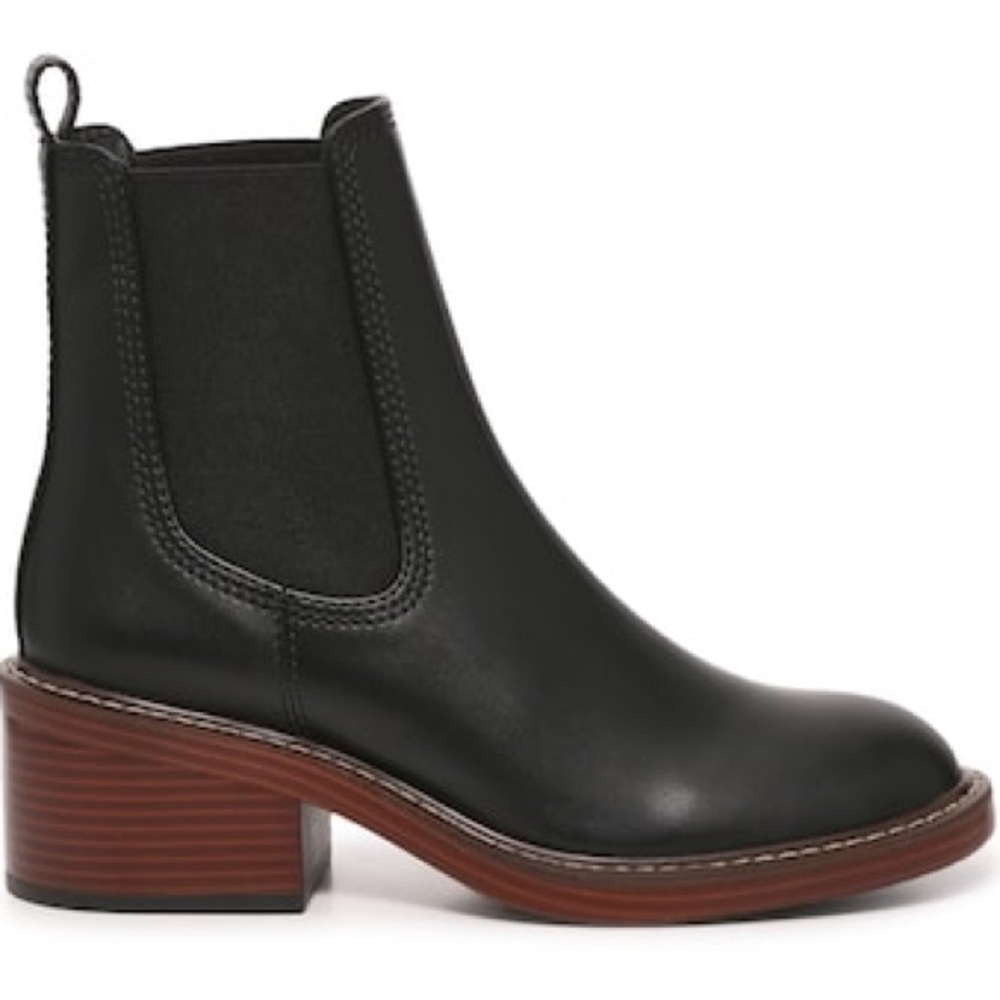 Steve Madden Laurely Chelsea Bootie 👢